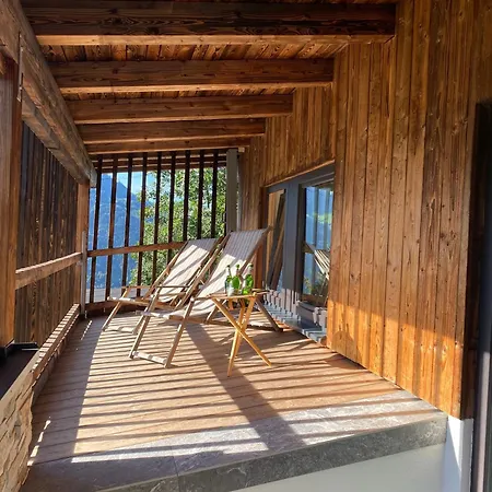 Sunside Apartment *